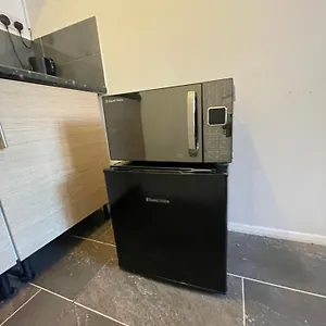 https://fantastic-studio-private-bathroom-and-mini-kitchen.cambridgehotelsuk.com